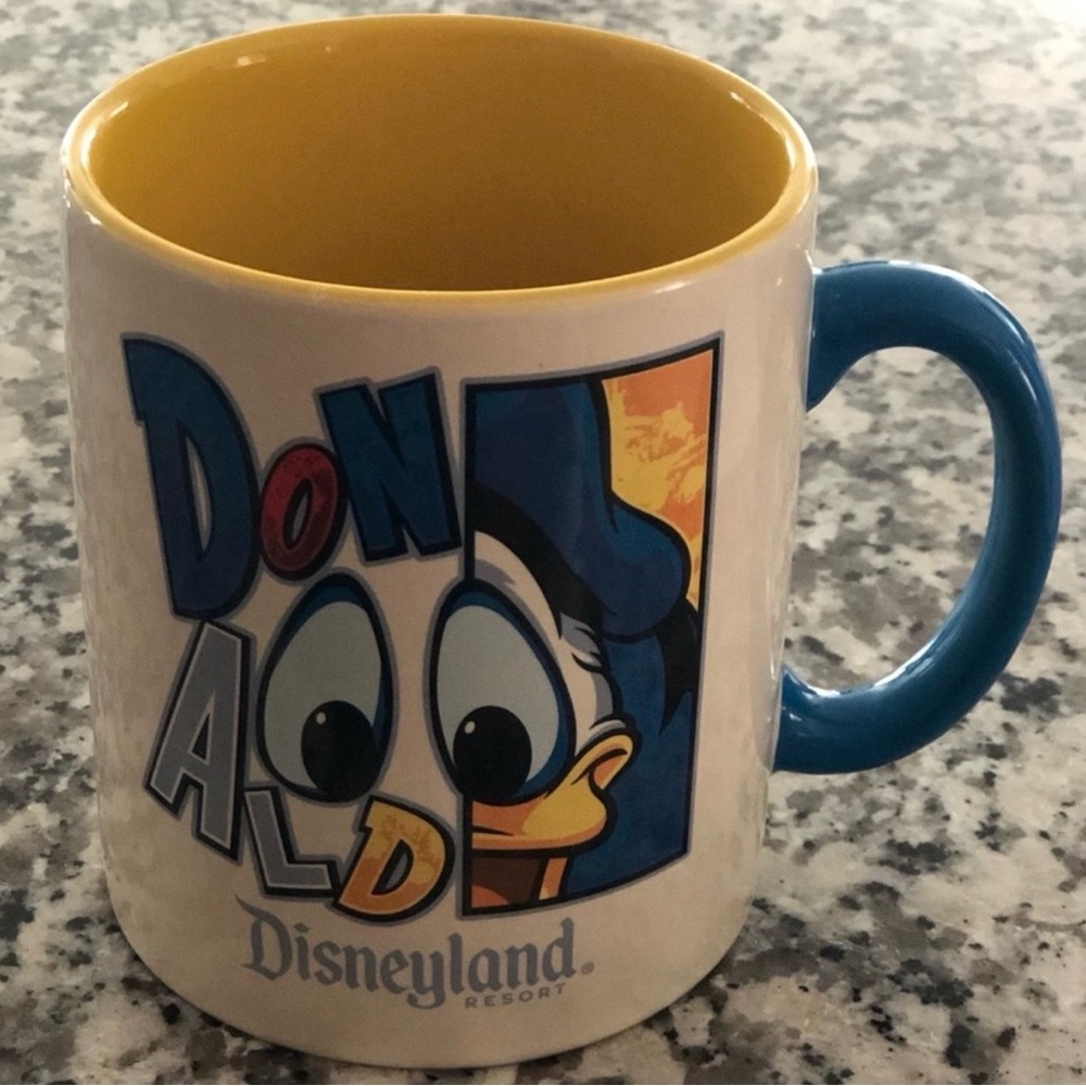Disneyland Resort Donald Duck XL Coffee Cup Mug